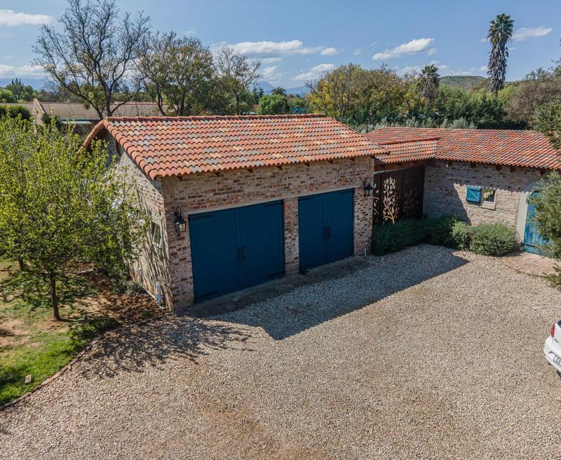 8 Bedroom Property for Sale in Oudtshoorn Western Cape